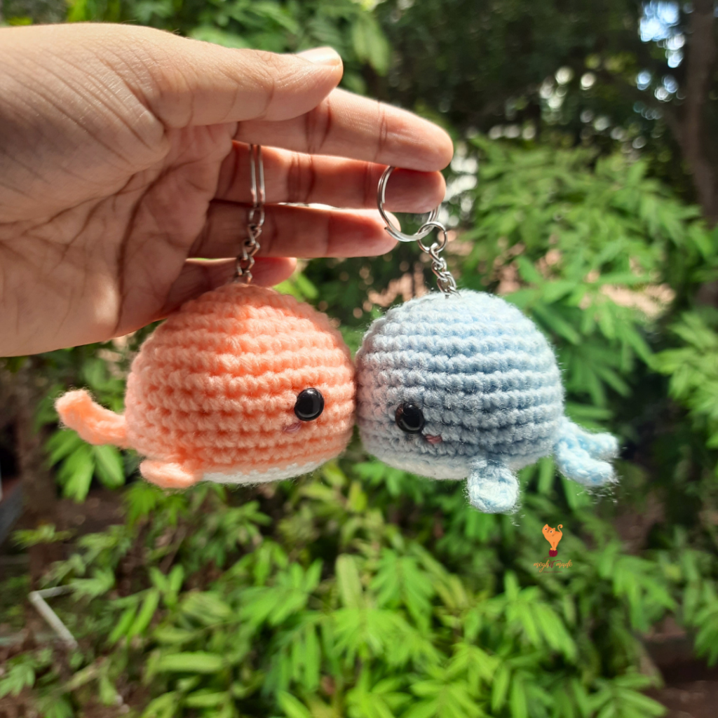 Pair Of Crochet Couples Keychains Kissing Whales With Magnets Whale