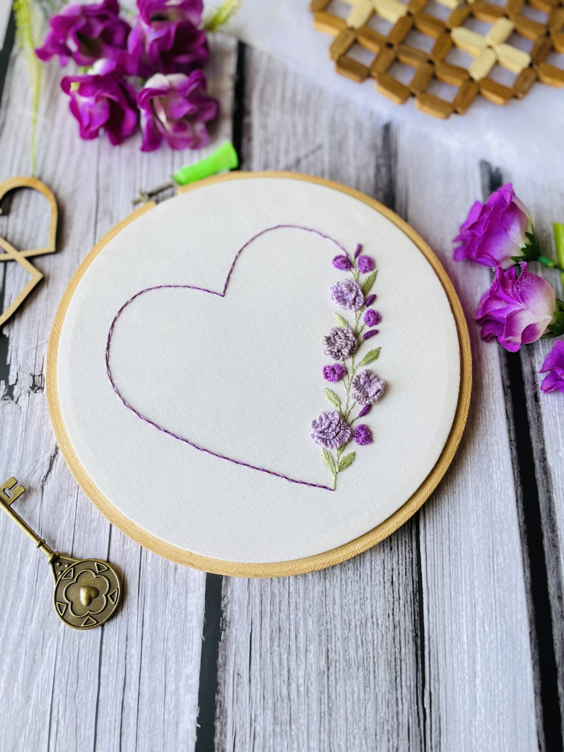 Floral Heart shape Embroidery design - Scoop My Art