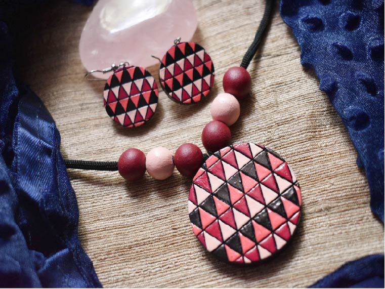 Product Descption Of  Handmade Online Stylish Terracotta Earrings
