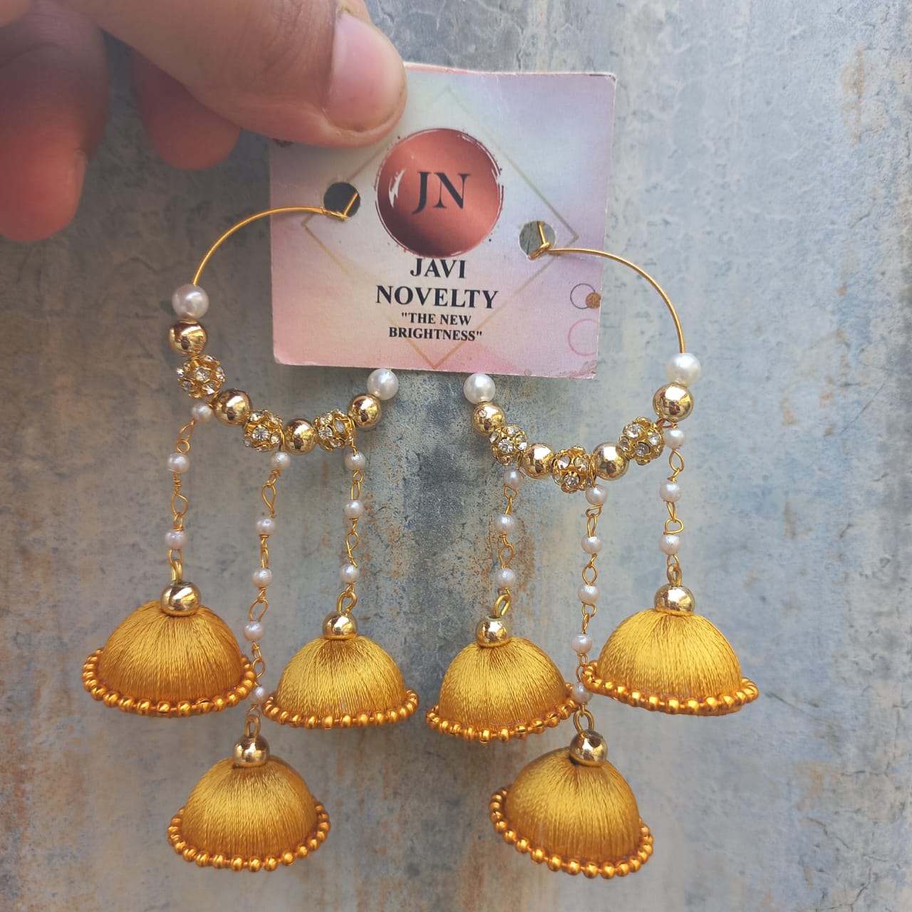 Black Halfmoon Tabiz with kundan loreal Earrings – apnakraft