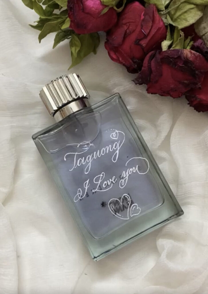 Personalised hand engraved perfumes | Christmas Gift - Scoop My Art