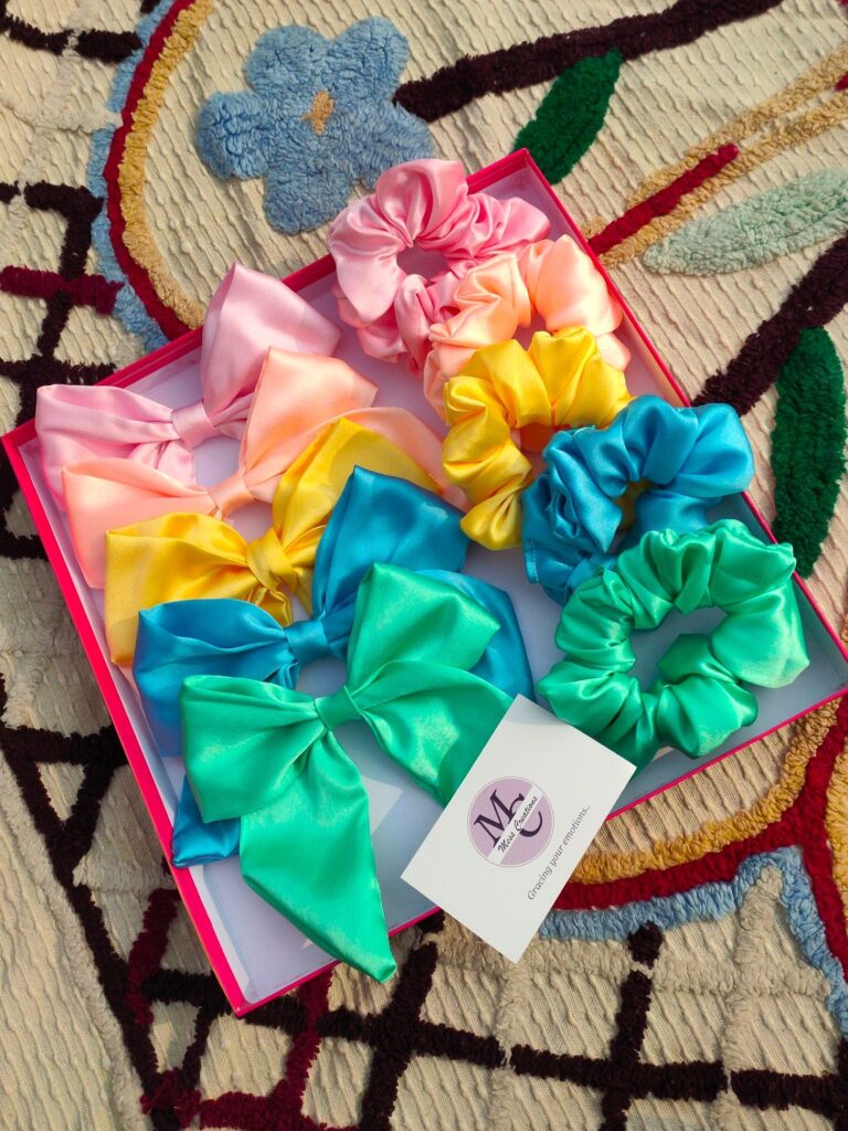 Gift hamper | Gift hamper for girls | Gift for girls | gift shop near me | gift for sister | gift for friend | Hair accessories | Scrunchies | Bows