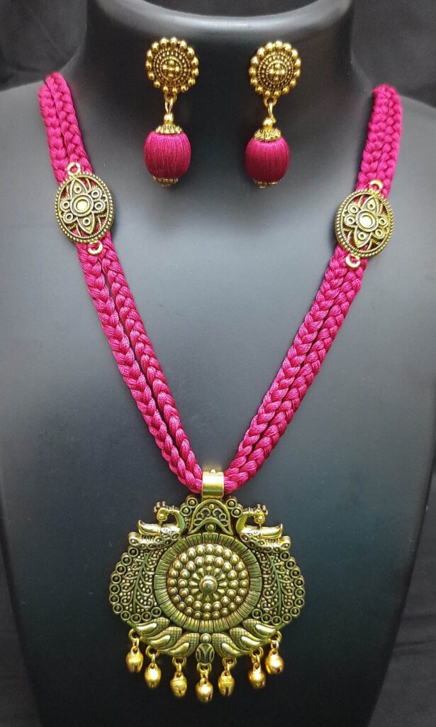 Pink braided silk thread necklace set