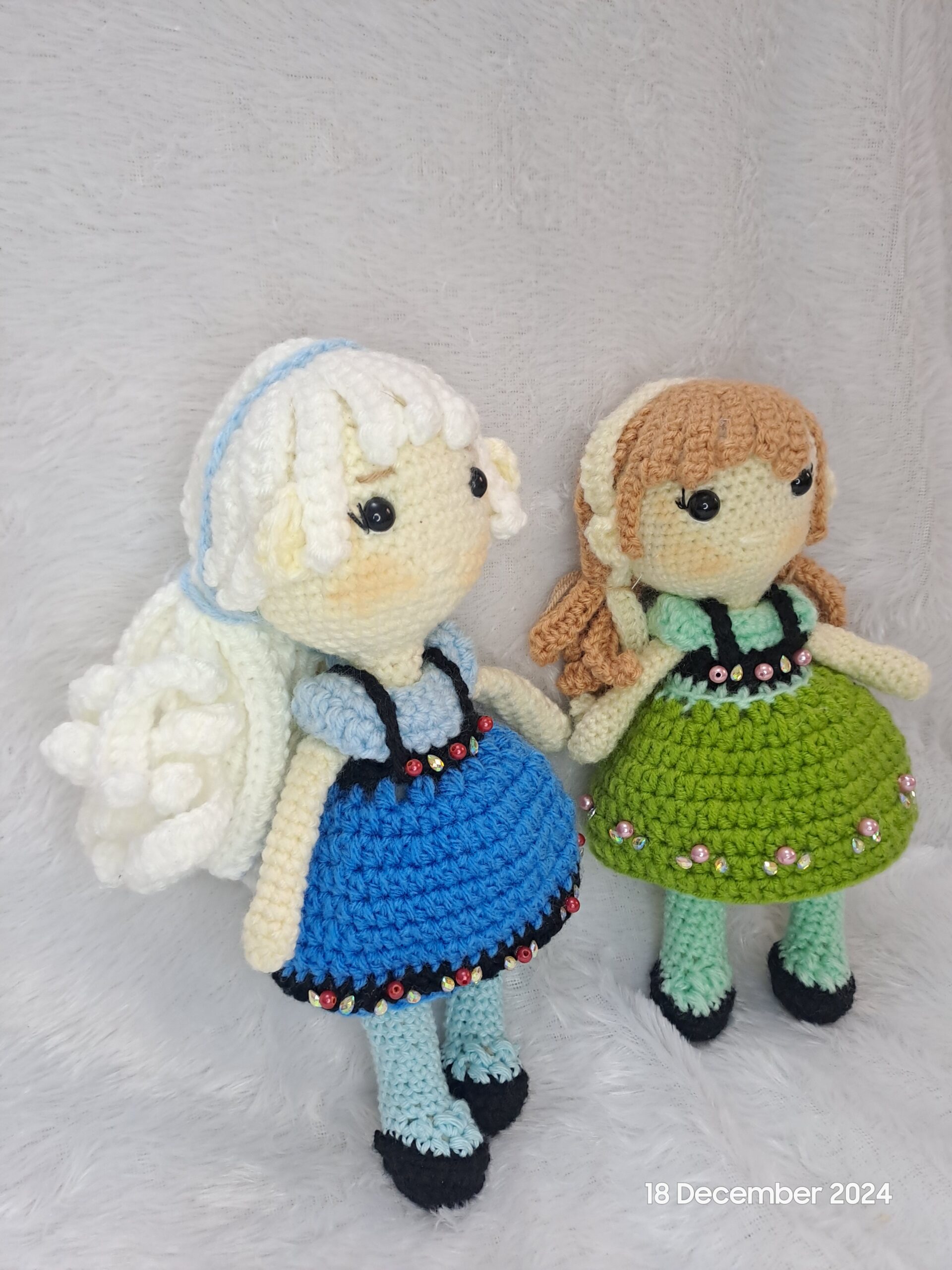 Crochet Disney frozen soft toy set / Crochet Elsa,Anna and Olaf snowman set