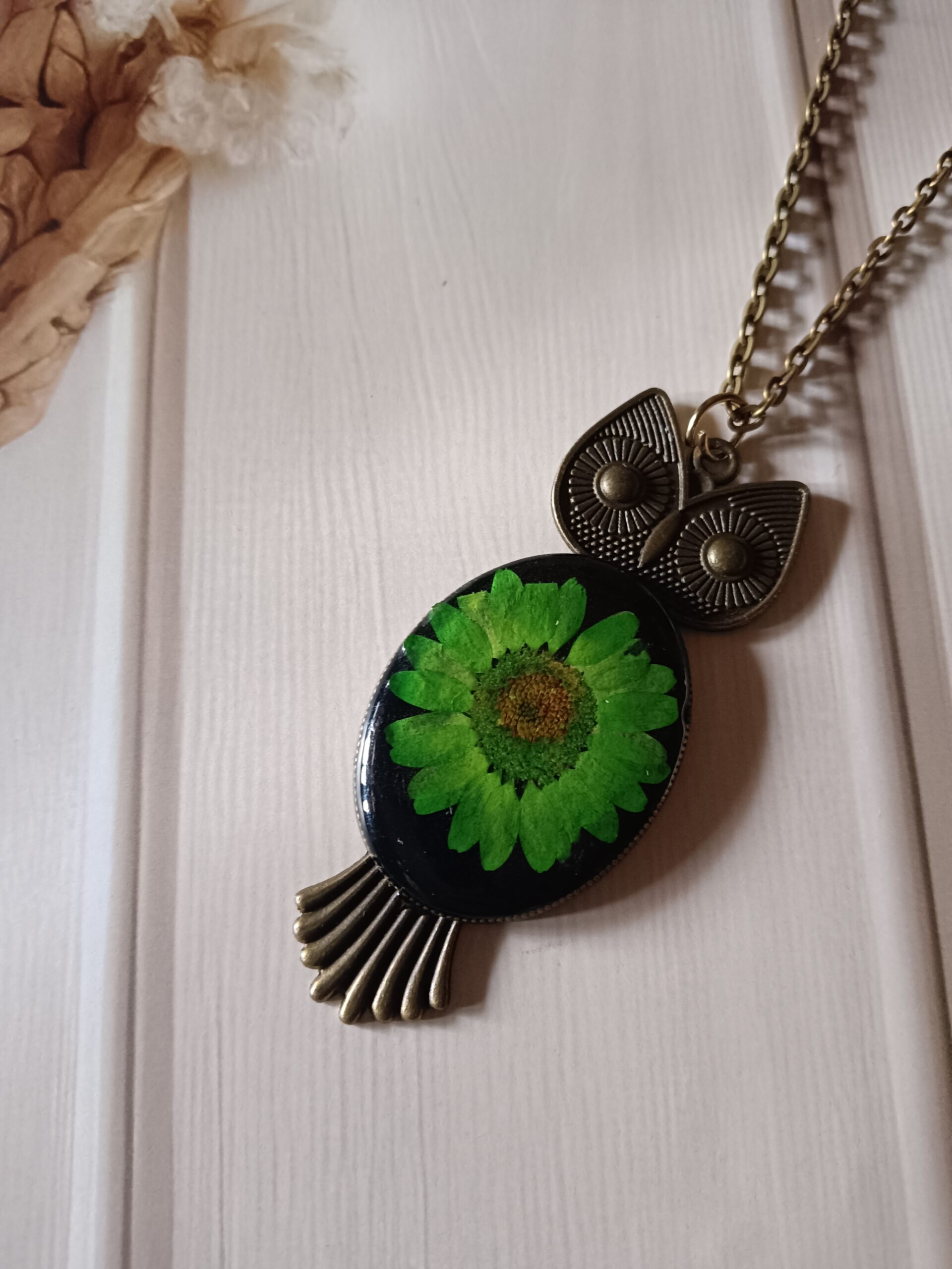 Daisy Owl Shape, Pink & Blue Antique Real Dried Flower Pendant | Real Dried Flower Necklace | Gifts for her under 500