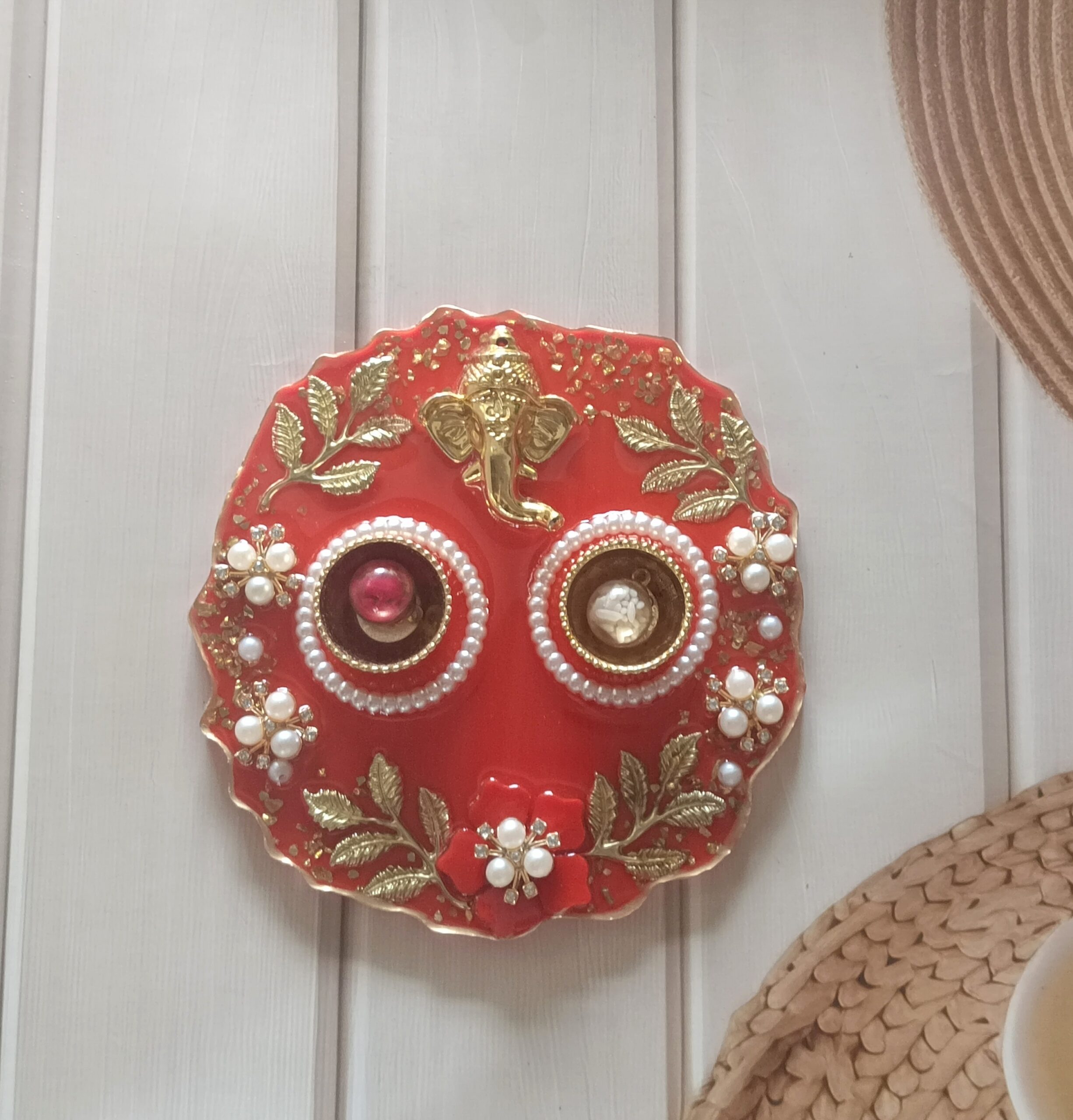 Festive Pooja Decorative Platter, Pooja thali, resin Pooja thali 6 inches, decorative pooja platter, Resin Pooja Thali, Handmade Resin Pooja Thali, Decorative Resin Thali, Resin Art Pooja Thali, Festival Puja Resin Thali, Unique Resin Pooja Thali, Rakhi Pooja Thali, Rakhi with Puja thali, Rakhi Thali online