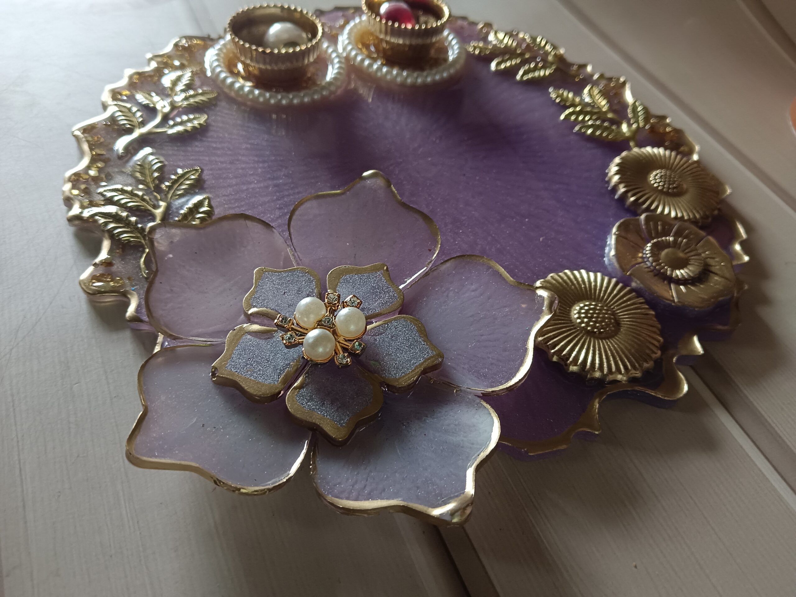 Festive Pooja Decorative Platter, Pooja thali, resin Pooja thali, decorative pooja platter, Resin Pooja Thali, Handmade Resin Pooja Thali, Decorative Resin Thali, Resin Art Pooja Thali, Festival Puja Resin Thali, Unique Resin Pooja Thali, Rakhi Pooja Thali, Rakhi with Puja thali, Rakhi Thali online - Image 2