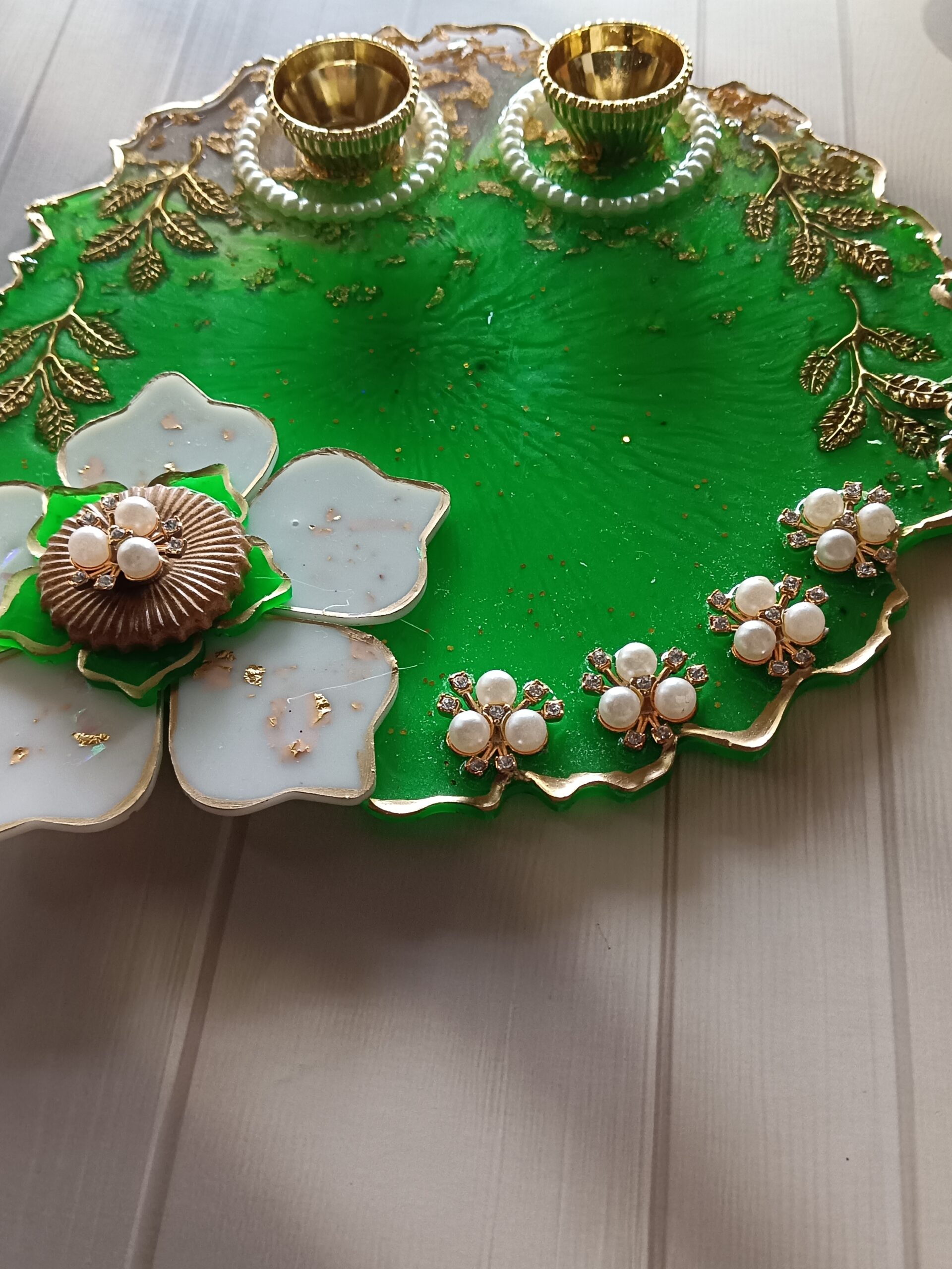 Festive Pooja Decorative Platter, 8 inches Pooja thali, resin Pooja thali, decorative pooja platter, Resin Pooja Thali, Handmade Resin Pooja Thali, Decorative Resin Thali, Resin Art Pooja Thali, Festival Puja Resin Thali, Unique Resin Pooja Thali, Rakhi Pooja Thali, Rakhi with Puja thali, Rakhi Thali online - Image 3
