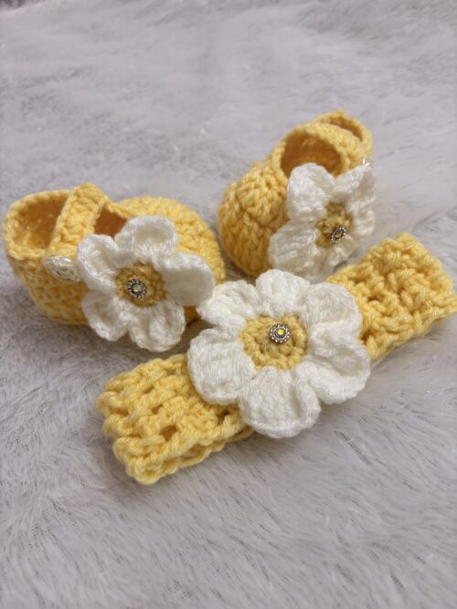 Crochet baby girl shoes and headband set | Newborn Baby Girl Shoes | Toddler Girls Cute Shoes - Image 3