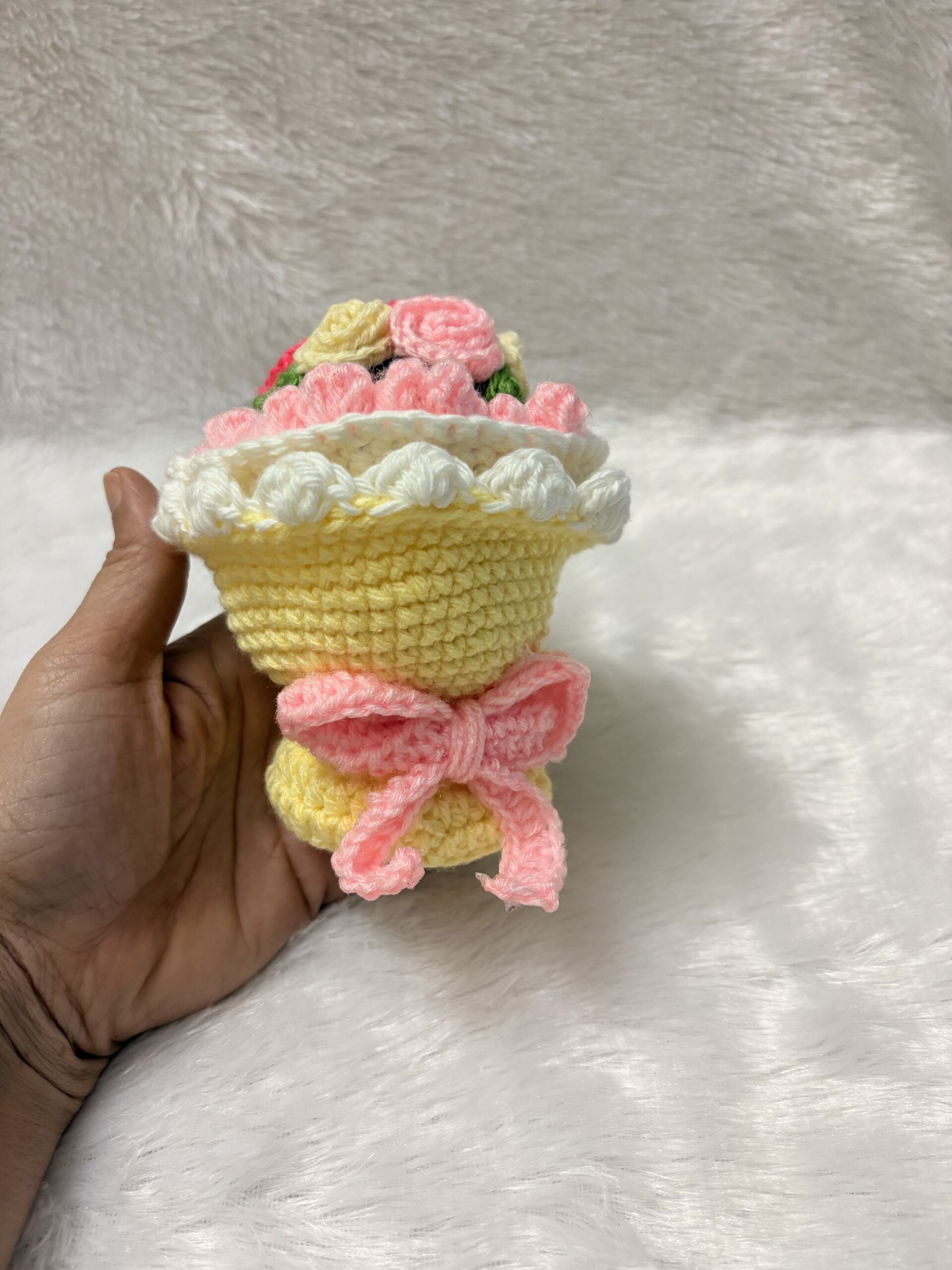 Crochet reversible doll bouquet/ unique gift ideas/ Everlasting bouquet with doll - Image 2