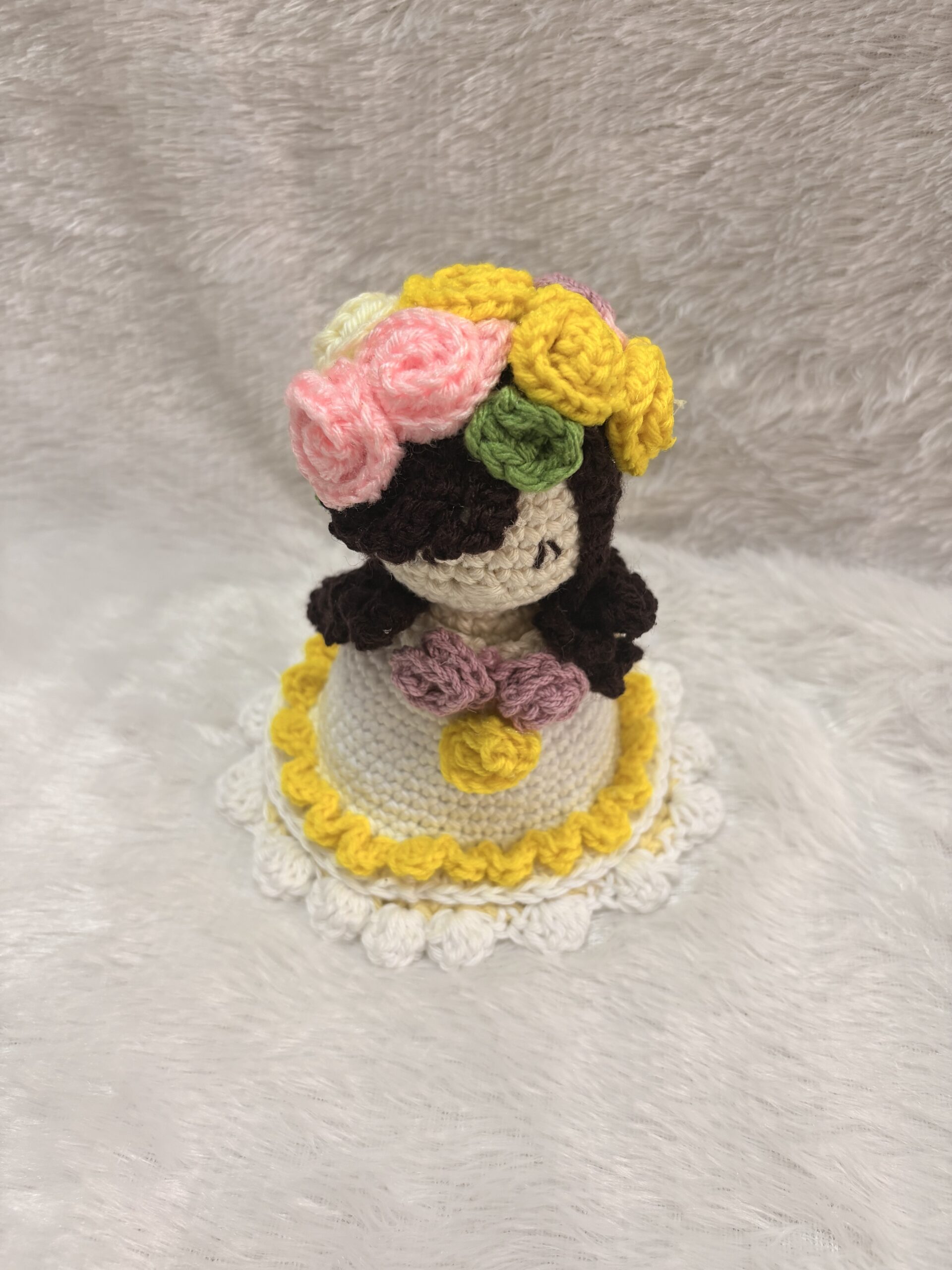 Crochet reversible doll bouquet/ unique gift ideas/ Everlasting bouquet with doll - Image 9
