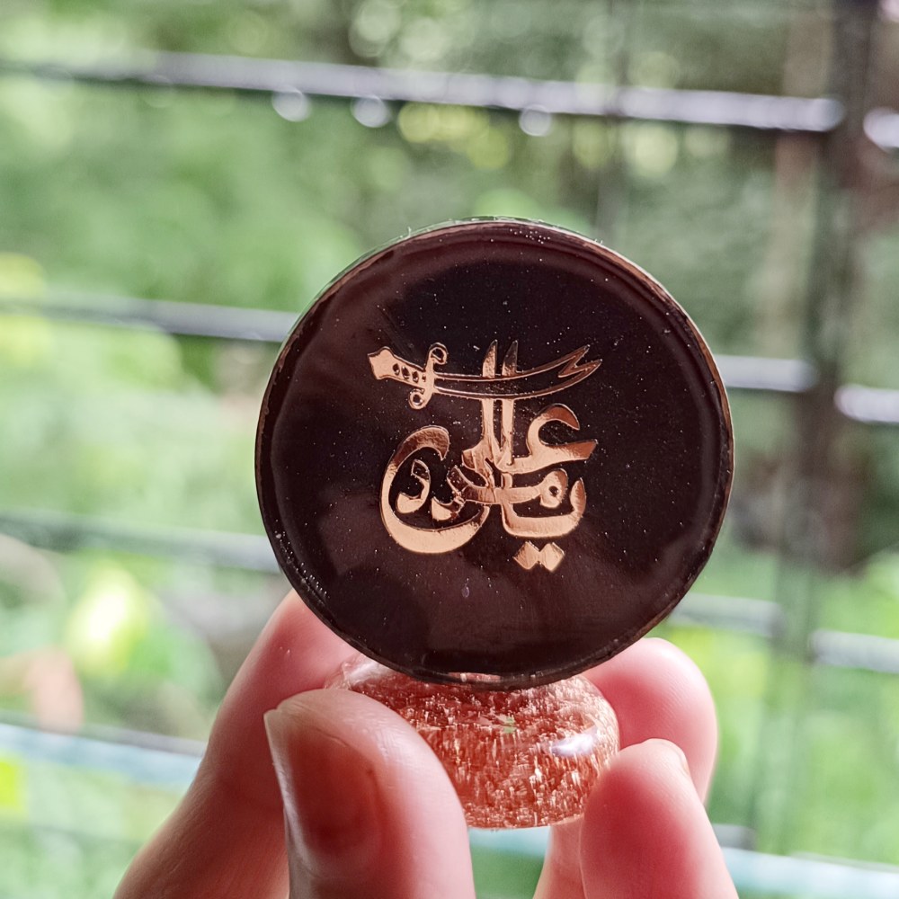 ya-ali-madad-car-dashboard-as-tabarruk-for-muharram