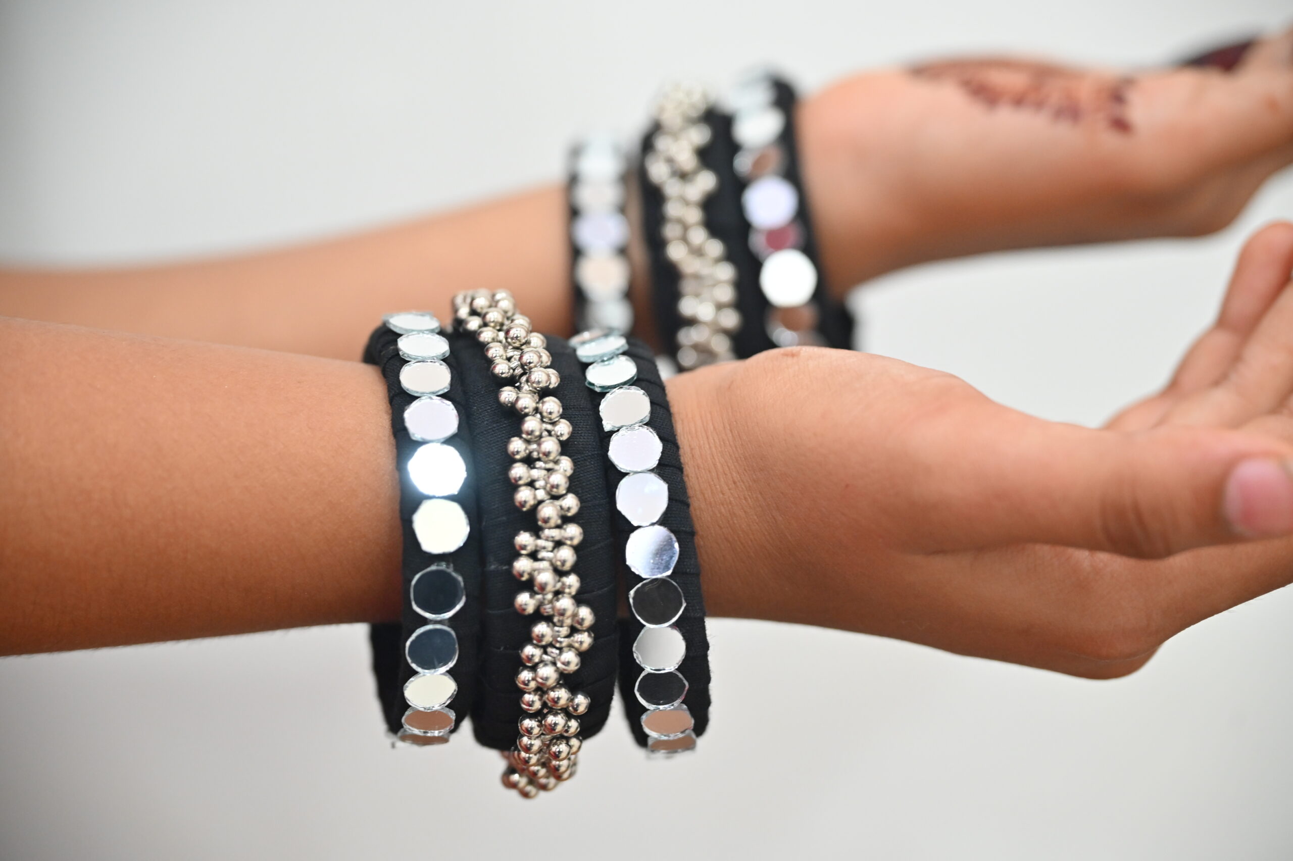 Handmade black mirror bangles | black mirror bangles set, chudi , black kangan , black Navratri bangles , bracelet for women