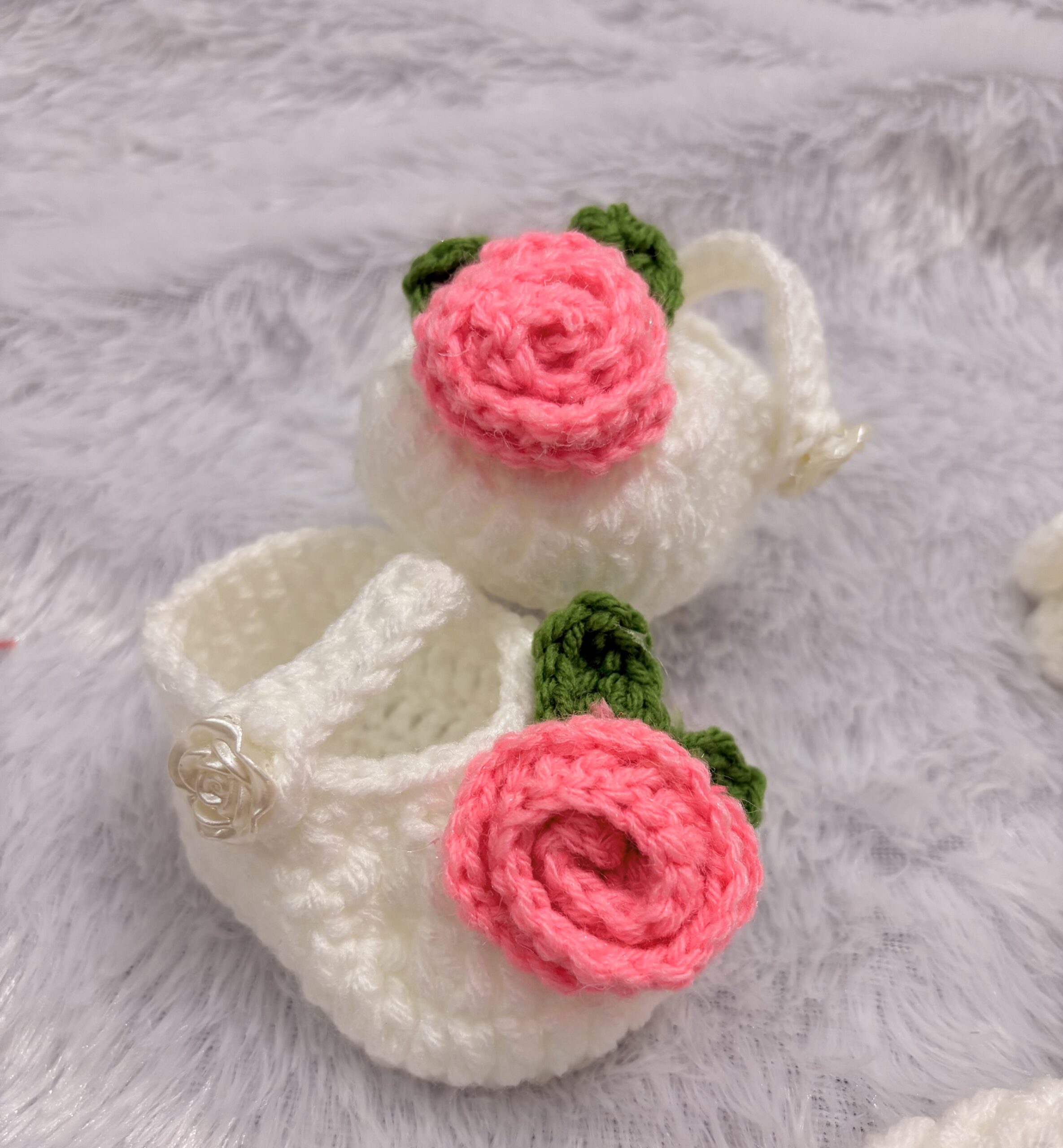 Crochet baby girl frock, beanie, shoes and headband set / handmade gift hamper for baby/ baby girl dress set for baptism - Image 3