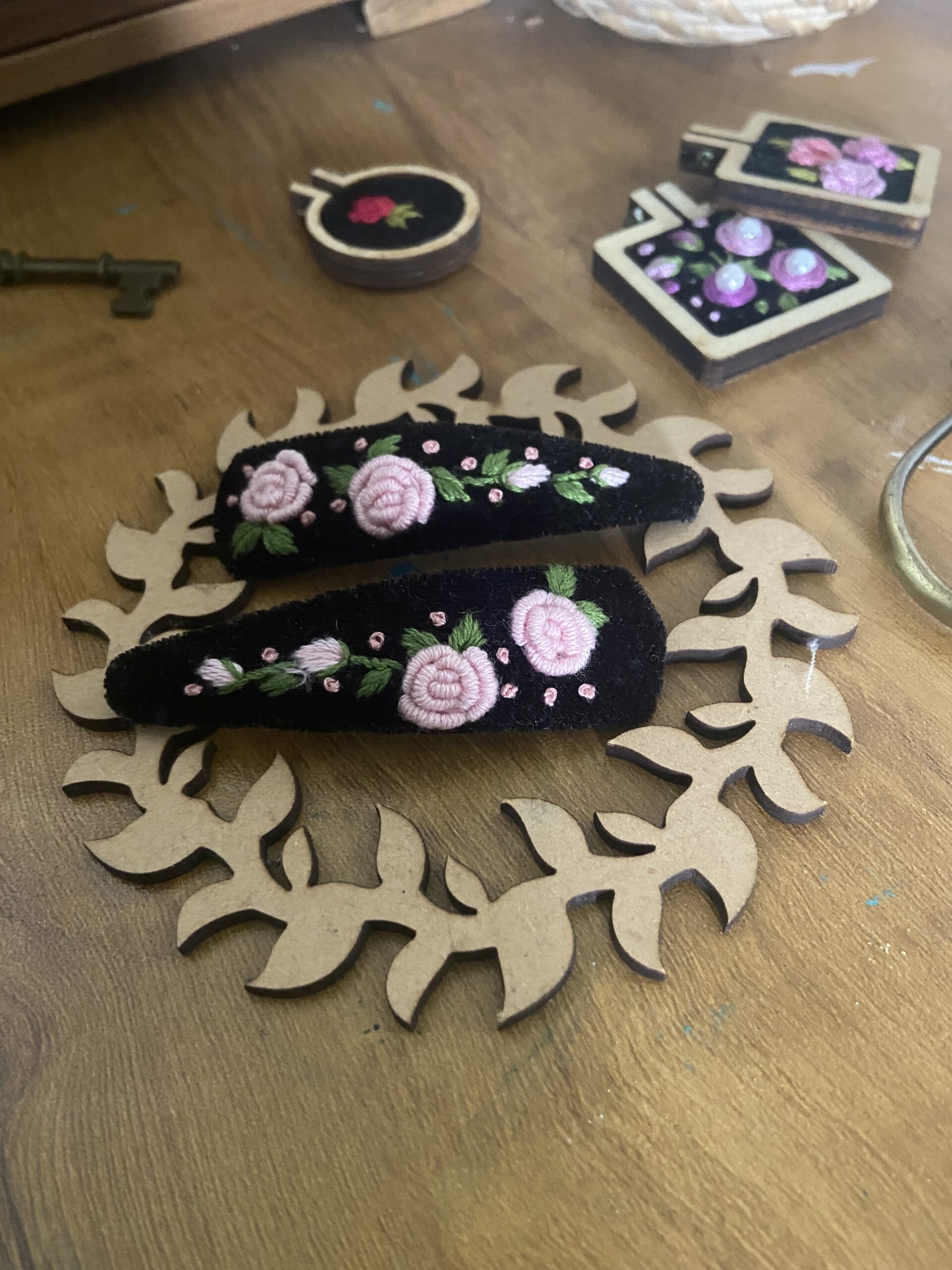 Flower Embroidery Hair Clips - set of 4 | Handmade Embroidered Hair Clips for Woman & Girls | Snap Hair Clips