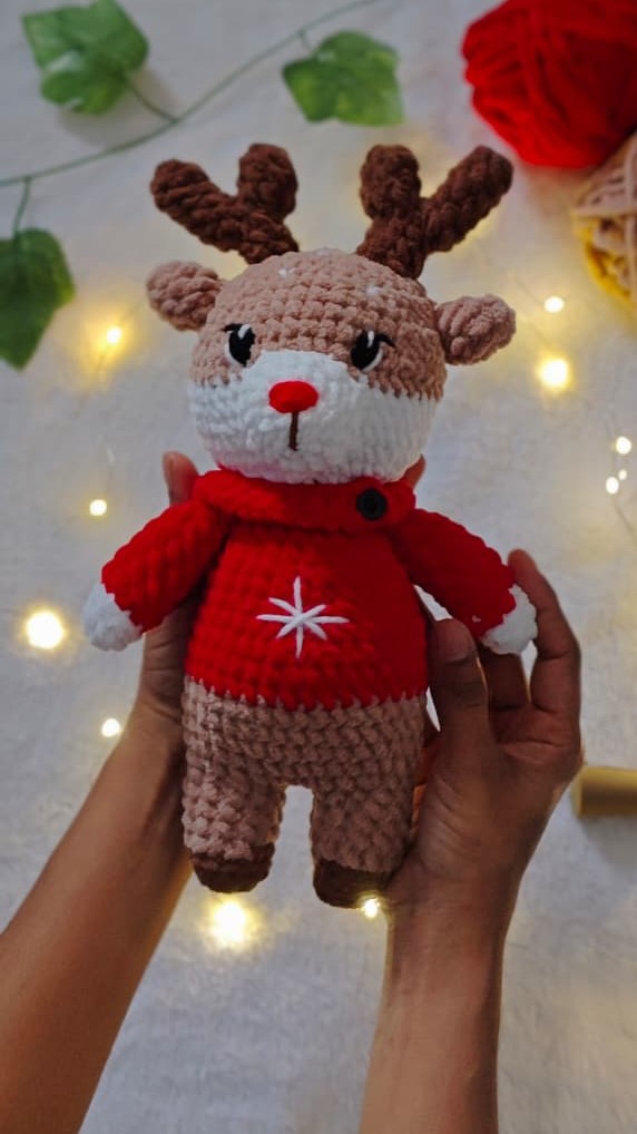 Crochet Christmas Reindeer Plush / doll - Image 3