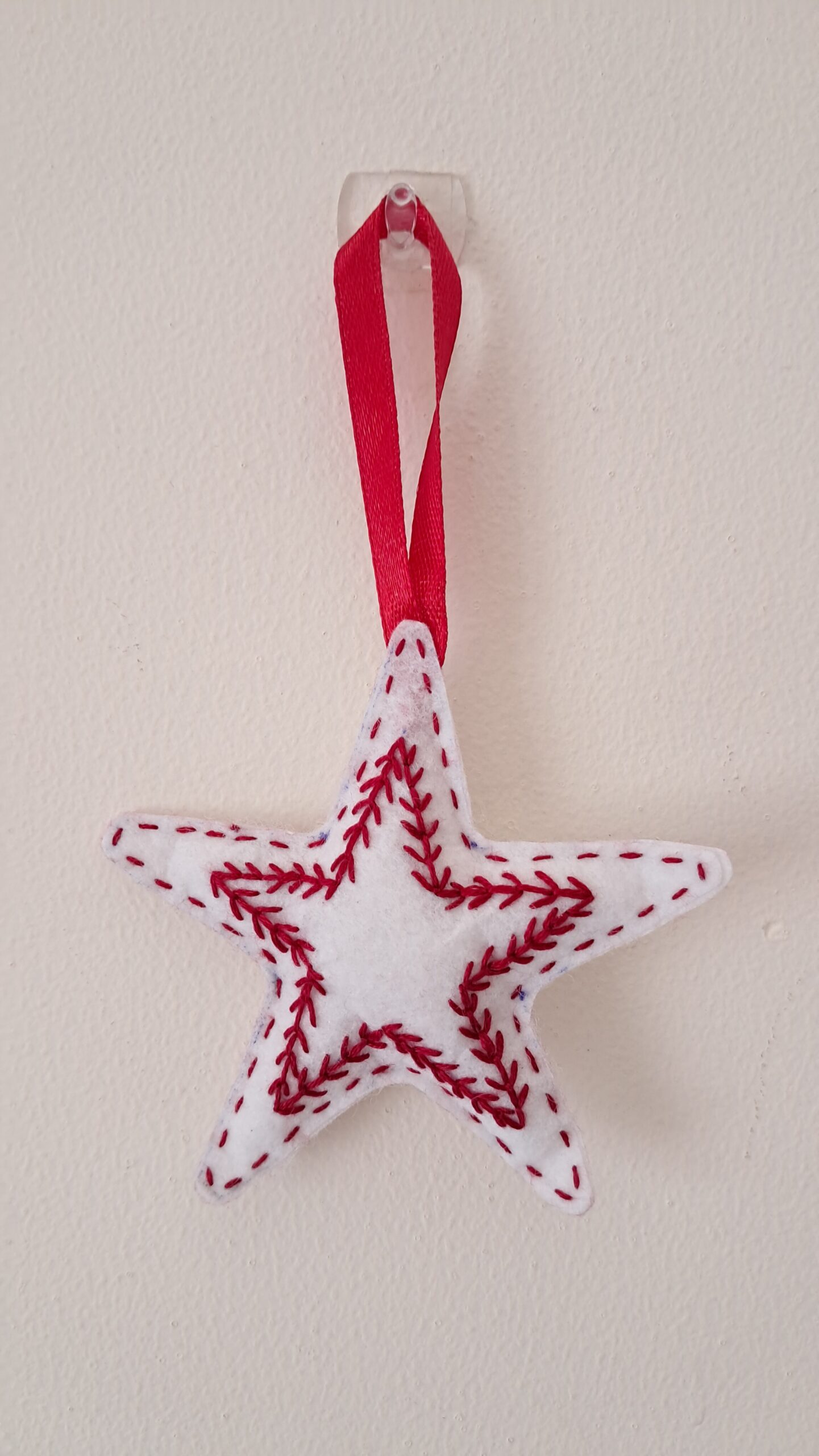 Christmas Ornaments, Hand embroidery, hand embroidered, Christmas decor, Felt, hand made, Hand crafted